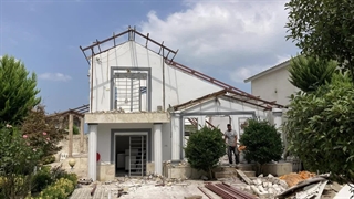 بازسازی و اضافه بنای ویلا چمستان آپادانا شهرک آناناس