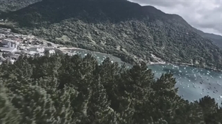 آهنگ یه عمریه وعده ی بی جا میدی