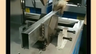 دستگاه سنبه ماتریس جهت برش و ایجاد زاویه ۹۰ درجه در قوطی های آهنی