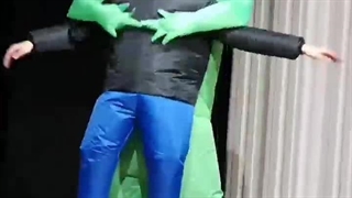 اقدام به ربودن بکهیون اکسو توسط یک بیگانه