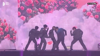 اجرا آهنگ Over The Moon (درخواستی)