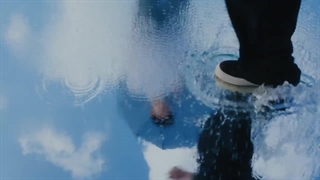 موزیک ویدیوی Over The Moon از TxT با زیرنویس فارسی