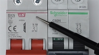 تفاوت کنتاکت فاز با نول در بریکر مینیاتوری 2 پل