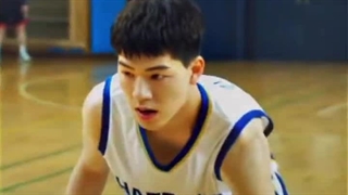 کانگ هه جون ۱۹ ساله با اختلاف خفن ترین بازیکن بستکبال بود:))) کیدراما خانواده انتخابی^^