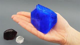 چگونه کریستال های خود را در خانه پرورش دهید