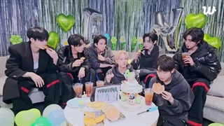 ویورس لایو چهارمین سالگرد انهایپن 2024 + زیرنویس فارسی