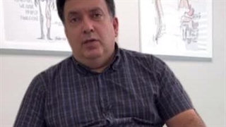 خالی کردن زانو ،دکتر دحید شاملی جراح مفاصل و ارتوپدکلینیک درد مهرگان.