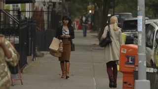 AEF 3 - Old friends_Jenny has a coffee with a friend