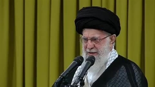 دفاع سیاسی نظامی تسلیحاتی