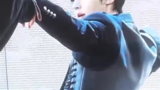 سونگهونمه:)) من عاشق این اهنگم:)))اهنگ مورد علاقه تون از انهایپن چیه؟