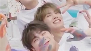 براتون استرو رنگی اوردم.خیل خب چخبر؟با امتحانا چه میکنین؟