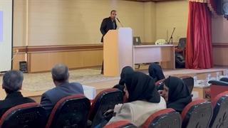 سمینار آموزشی همکاران سیستم در ابهر - دکتر کیاراد اله یاری رفع غبغب