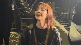 لیسا آخه تو چرا انقد خوشگلی