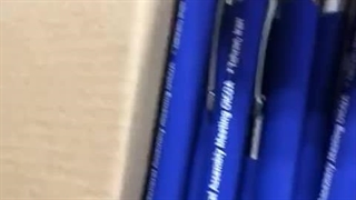 خودکار تبلیغاتی ، جنس بدنه جیر با حک لوگو برروی بدنه