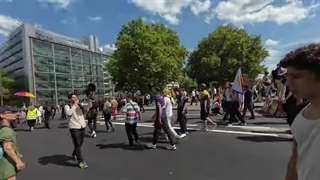 هرج و مرج روز اول ماه مه پاریس: درون چپ افراطی فرانسه 