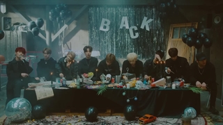 Stray Kids "19" Video