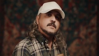 دانلود آهنگ مهران حروف روبان قرمز + همراه ویدیو ویژه شاد یلدایی