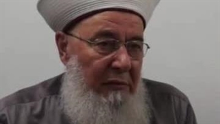 من اکنون پیر شدم و شافعی‌مذهب هستم