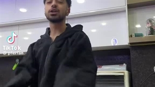 "من رو به یکی از دخترای فامیلمون که برام زبون باز کرده:"