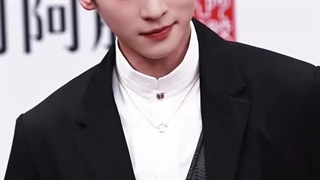 چنگ لی در مراسم《Tencent Video All Star Night 2025》