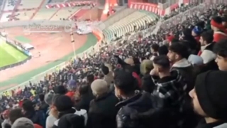 آذربایجان شرف‌ دی، پهلوی بی‌ شرف‌ دی -  شعار هواداران تراکتور در جریان بازی با الدحیل