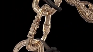 پوستر متحرک Chains/قراره ورژن آلدی وان،چینز رو داشته باشیممم!!!!