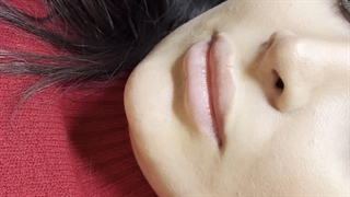 آموزش حرفه‌ای شید لب در سالن زیبایی حدیث کریمی – زنجان