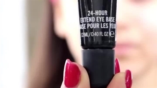 میکاپ و آرایش صورت سالن زیبایی دلووان مشهد (1)