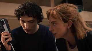 استرنجر تینگز(چیزهای عجیب)فصل۵ قسمت۷[پایان پخش دوم]/با زیرنویس فارسی چسبیده