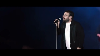 Arman Garshasbi - “Benshin Tamashayat Konam” live | آرمان گرشاسبی - اجرای زنده «بنشین تماشایت کنم»