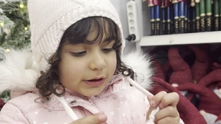 دلا نادری افشار