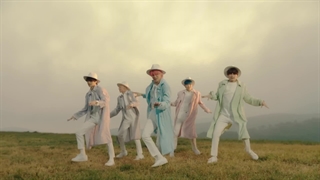 TXT (투모로우바이투게더) '5시 53분의 하늘에서 발견한 너와 나' Official MV