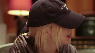 one year of Rosie (آپدیت یوتیوب رزی )