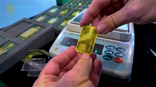 عیارسنجی و تست وزن شمش طلا برند طلاوست با استفاده از دستگاه XRF