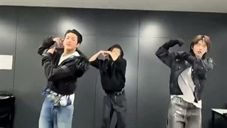 آپدیت TikTok کورتیس آهنگ Go! با جوهون و ‌کونهو و نیکی انهایپن