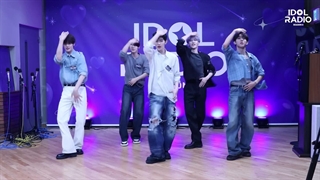 ⋆ دنس‌مدلی گروه اندابل ” AND2BLE ” در برنامه IDOL RADIO