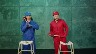 با چکش باید جواب درست رو بگی وگرنه مجازات میشی (کام تا لام)