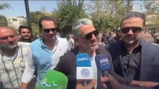 حضور پژمان جمشیدی در مراسم اکبر عبدی