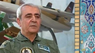 بدون تعارف به مناسبت ۱۰ سال اسارت دفاع مقدس خلبان محمد صدیق قادری