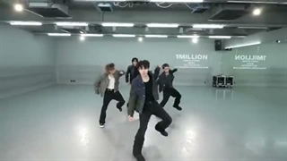 دنس پرکتیس Moonwalkin از LNGSHOT