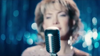 دانلود فیلم نغمه آبی Song Sung Blue 2025